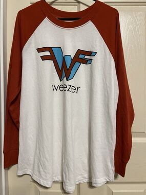 NWT Weezer T-Shirt Ringer Crew LS Raglan Baseball Tee Torrid Plus Size 1 Rare